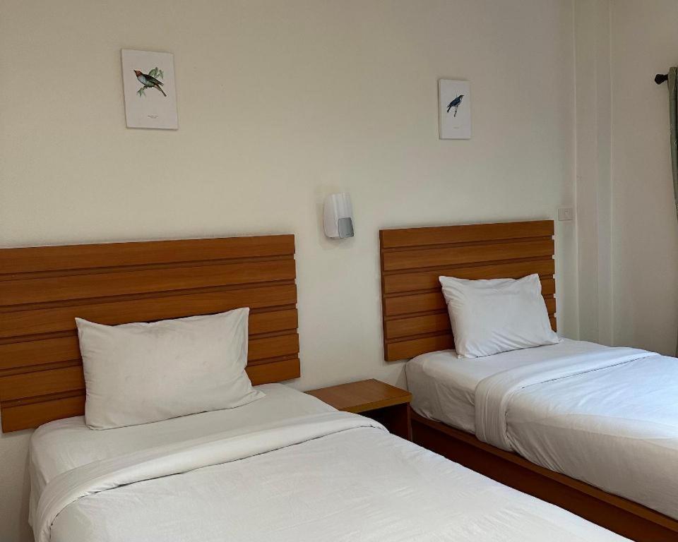 נאן Ponburi Hotel מראה חיצוני תמונה