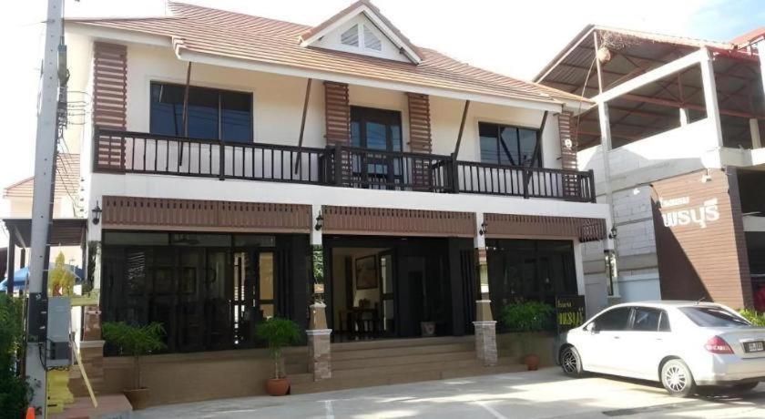נאן Ponburi Hotel מראה חיצוני תמונה