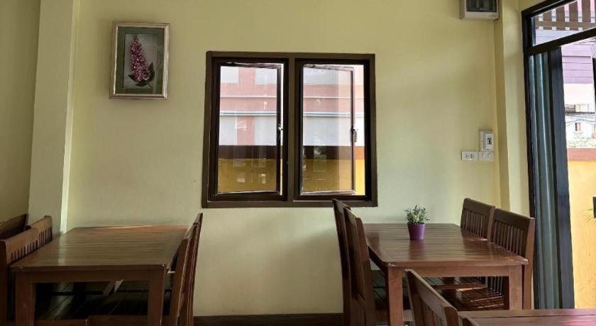 נאן Ponburi Hotel מראה חיצוני תמונה