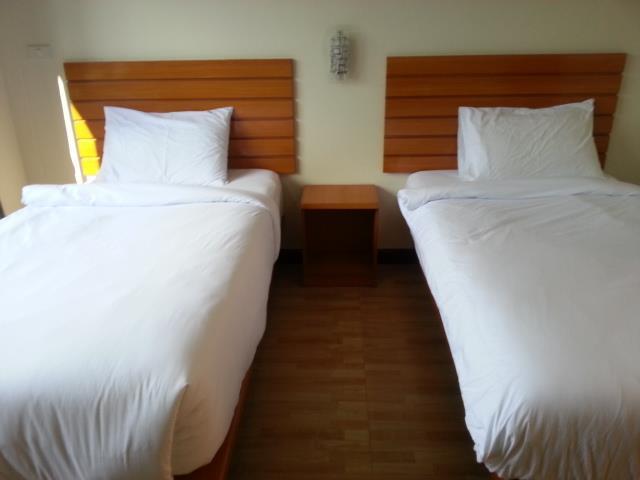נאן Ponburi Hotel מראה חיצוני תמונה