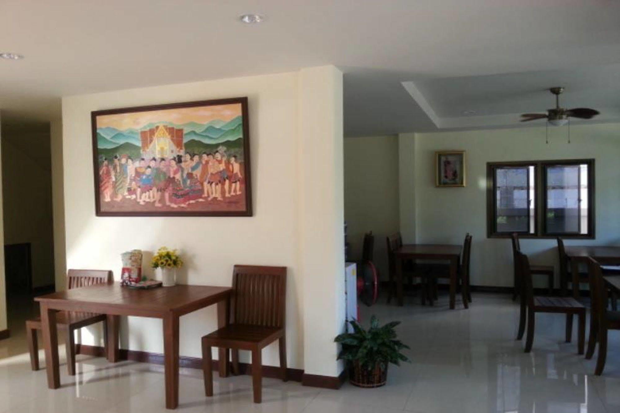 נאן Ponburi Hotel מראה חיצוני תמונה